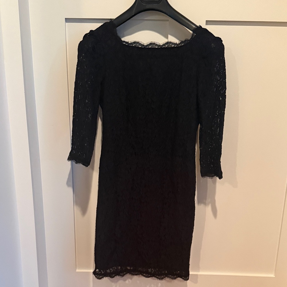 Adrian Papell, black lace dress size 4 petite.